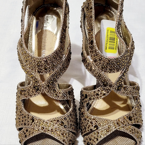 GIANNI BINI DRESS SHOES SIZE 6M HIGH HEELS - Picture 10 of 13